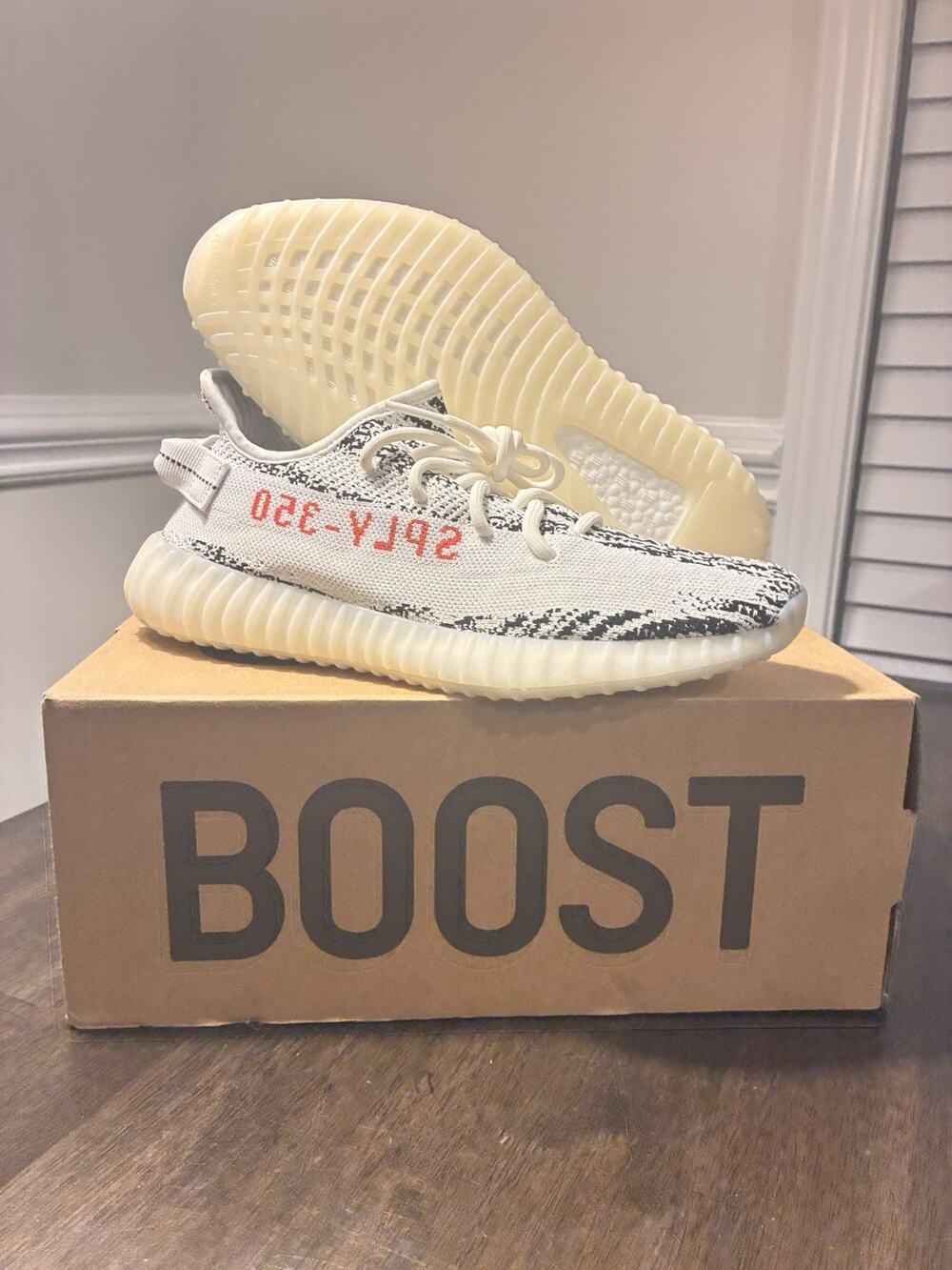 Adidas Yeezy Boost 350 V2 Zebra Mens Size 10 CP9654 Ships Fast 100% Authentic